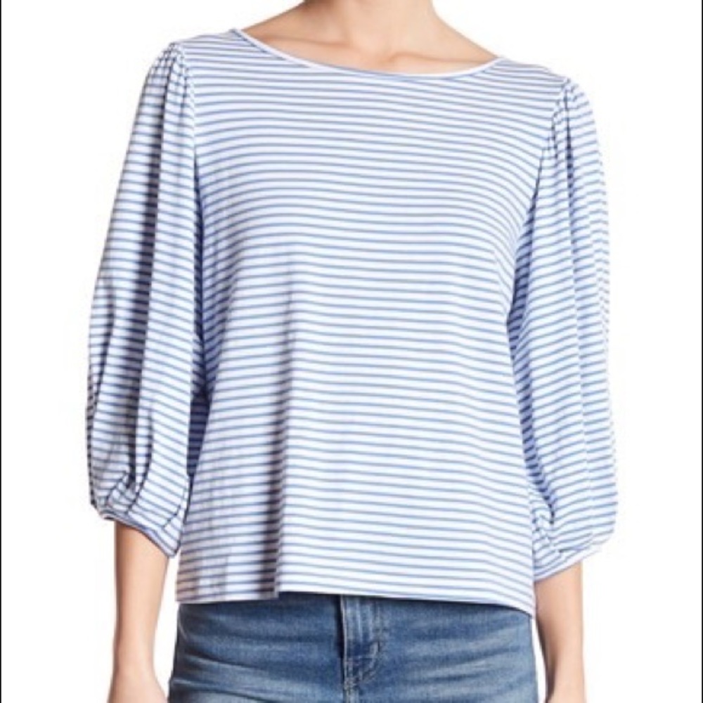 14th and Union blue and white stripe top
